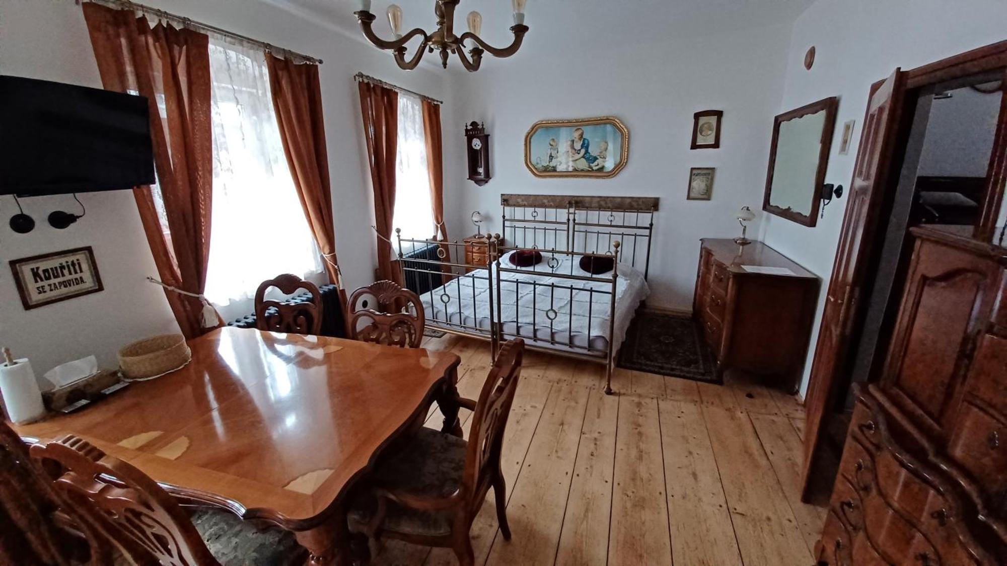 Zlata Leta - Apartmanovy Dum Jáchymov Dış mekan fotoğraf